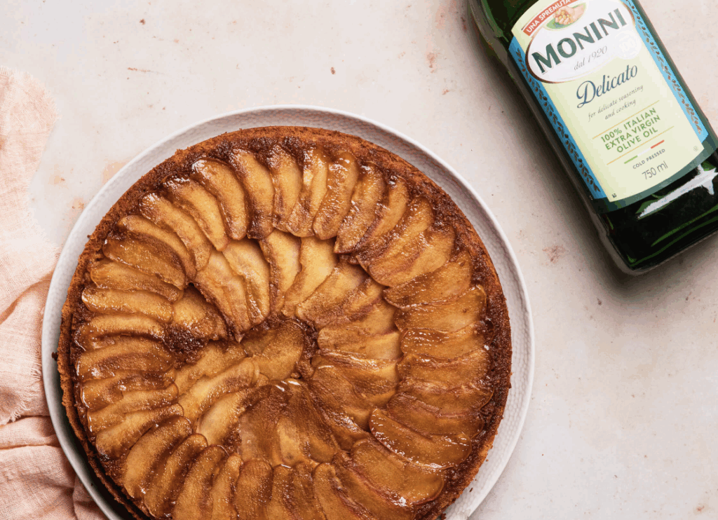 Caramelised Apple Upside-Down Cake