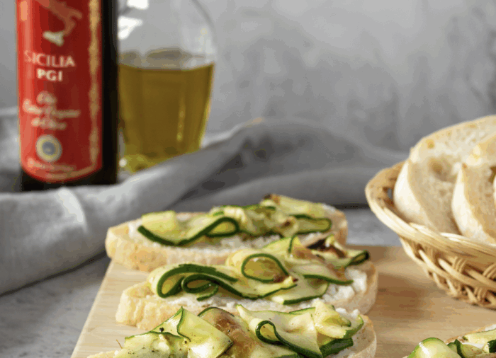 Vegan Mozzarella & Zucchini Crostini