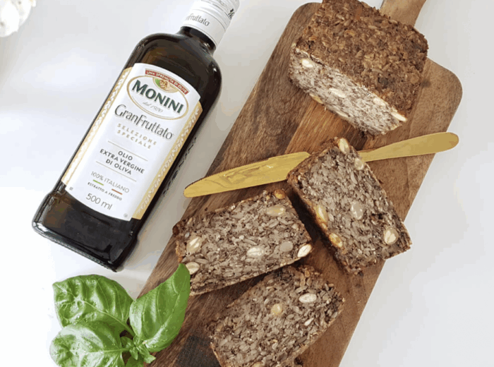 Chleb z oliwą bez mąki