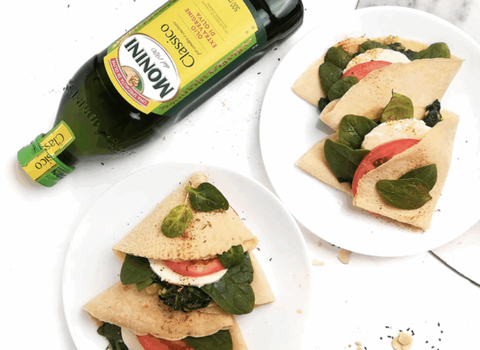 Naleśniki ze szpinakiem i mozzarellą