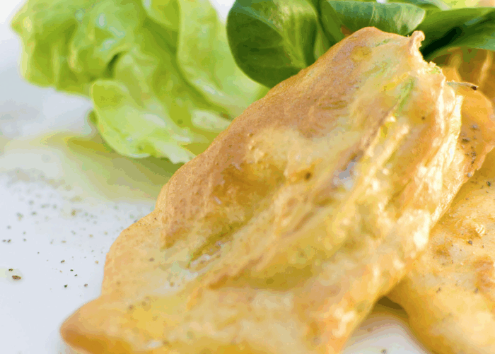 Fiori di zucca in pasta cresciuta