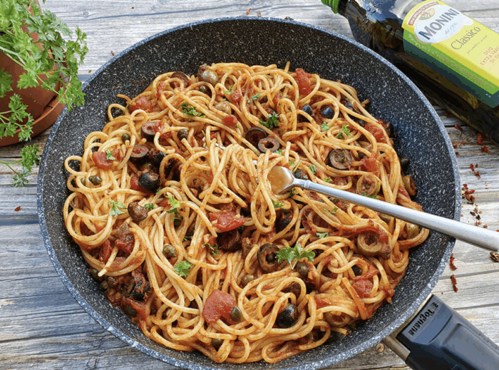 Spaghetti a’la Puttanesca