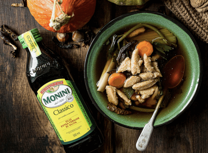 Bulion z kluseczkami z dyni