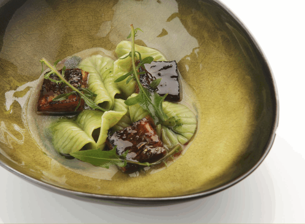 Tallutzas, anguilla, cicoria ed olio extravergine