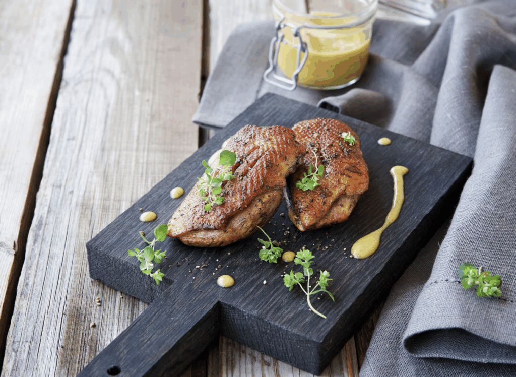 Oranje gerookte eendenborst