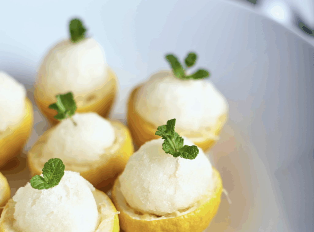 Sorbet met citroen en gezouten mint