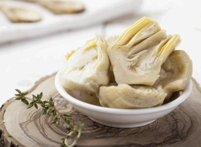 Artischocken-herzensalat