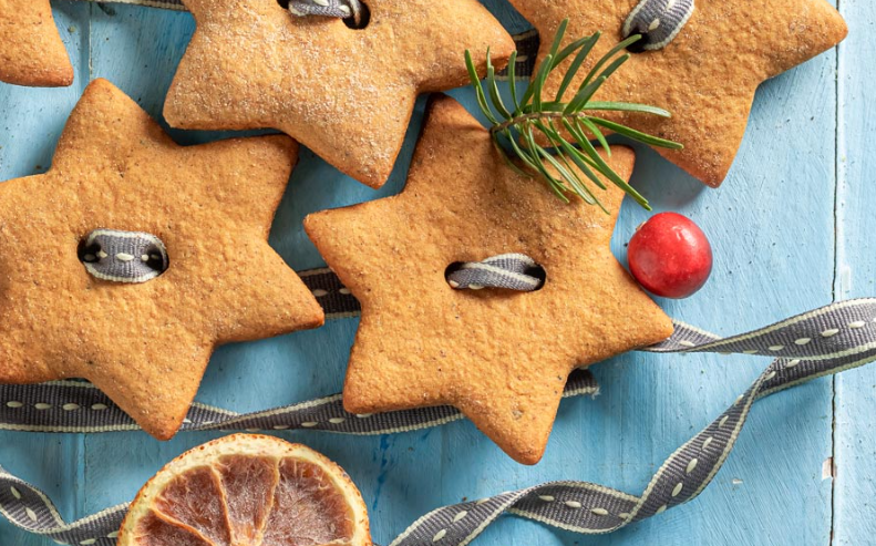 Cracker mit Parmesan und Gewürzen