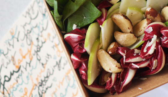 Tirolska salata sa brazilskim orasima